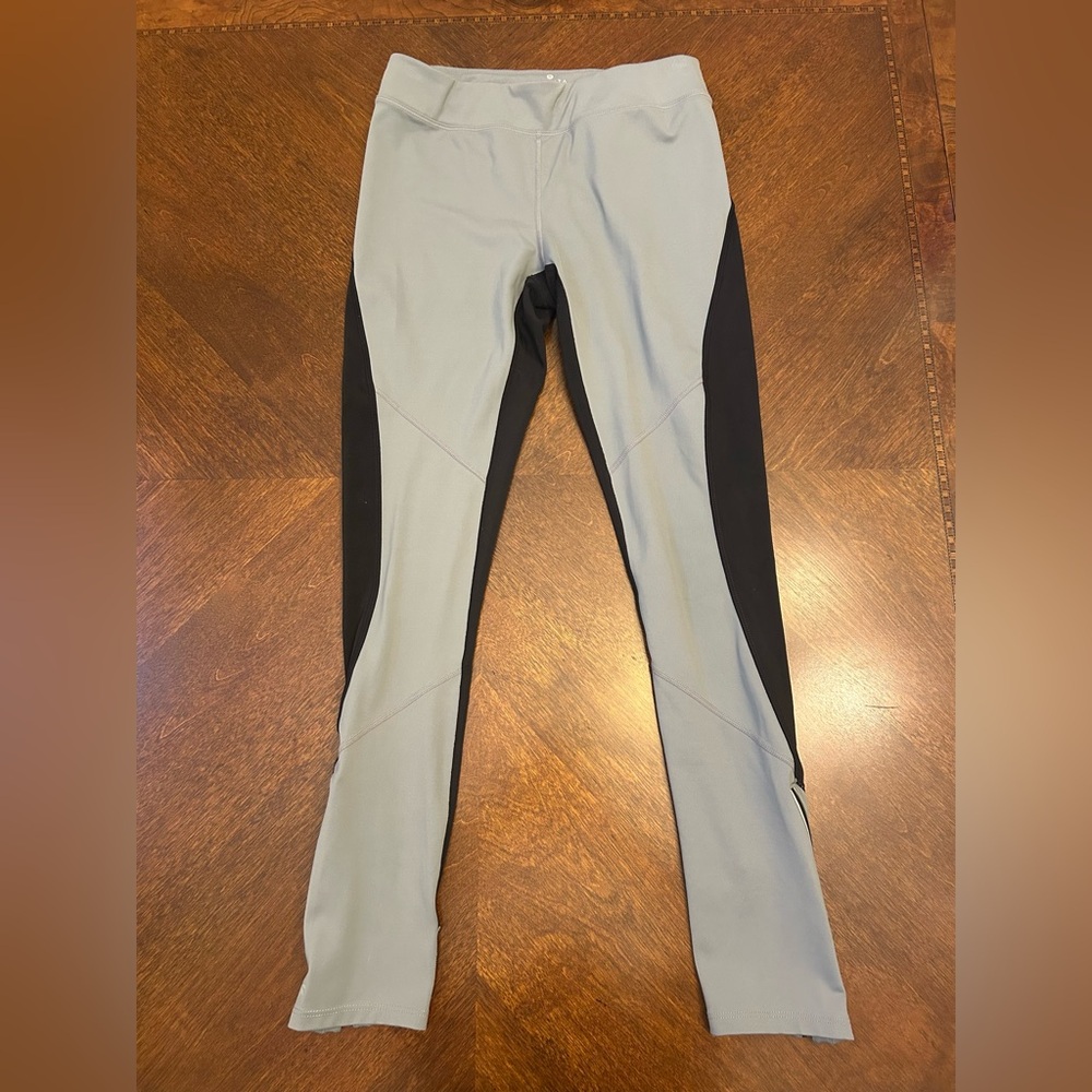 Athleta leggings